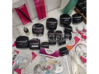 Nagelmateriaal: nail art & uv/led gels • 394 items • 242 ref. - afbeelding 12 van  12