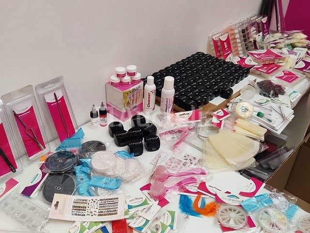 Nagelmateriaal: nail art & uv/led-gels • 395 items • 243 ref. - afbeelding 1 van  12