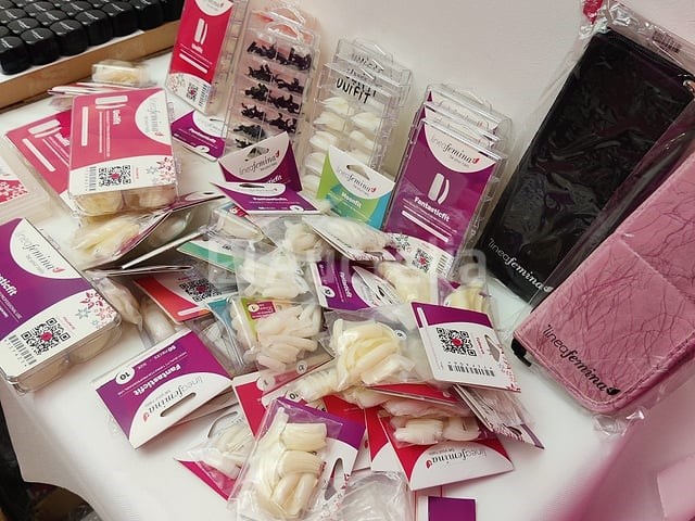 Nagelmateriaal: nail art & uv/led-gels • 395 items • 243 ref. - afbeelding 12 van  12