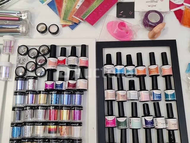 Nagelmateriaal: nail art & uv/led-gels • 395 items • 244 ref. - afbeelding 3 van  14