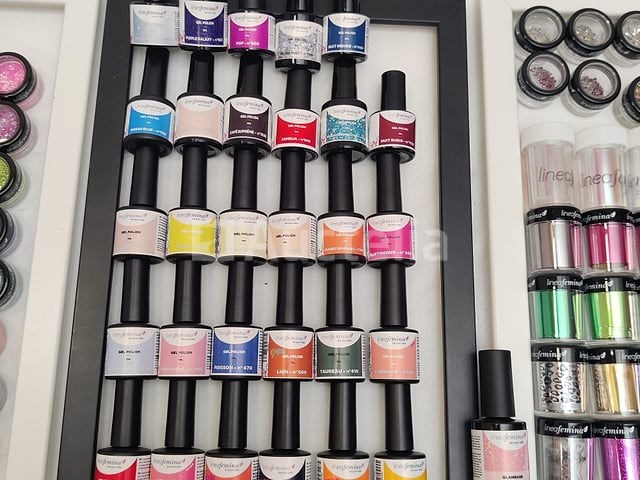 Nagelmateriaal: nail art & uv/led gels • 397 items • 246 ref. - afbeelding 8 van  12
