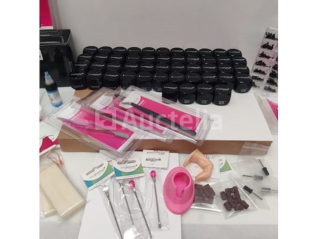 Nagelmateriaal: nail art & uv/led gels • 398 items • 244 ref. - afbeelding 4 van  21