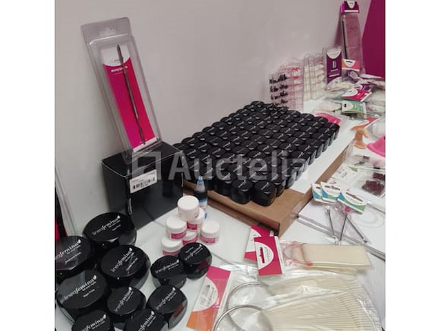 Nagelmateriaal: nail art & uv/led gels • 398 items • 244 ref. - afbeelding 15 van  21