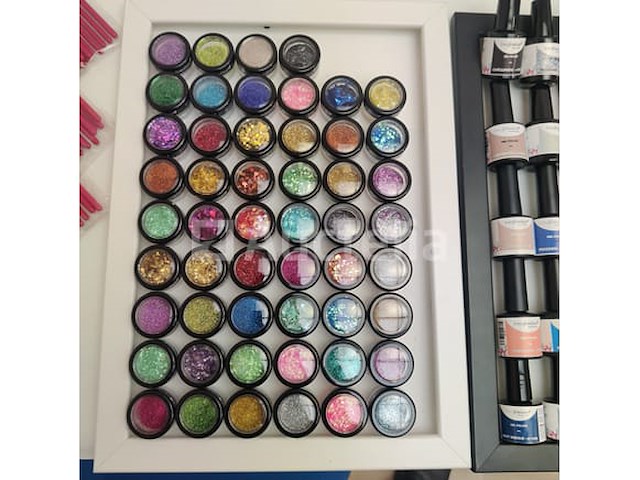 Nagelmateriaal: nail art & uv/led gels • 398 items • 244 ref. - afbeelding 17 van  21