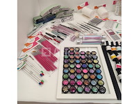 Nagelmateriaal: nail art & uv/led gels • 398 items • 244 ref. - afbeelding 20 van  21