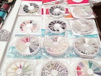 Nagelmateriaal: nail art & uv/led-gels • 409 items • 167 ref. - afbeelding 3 van  19