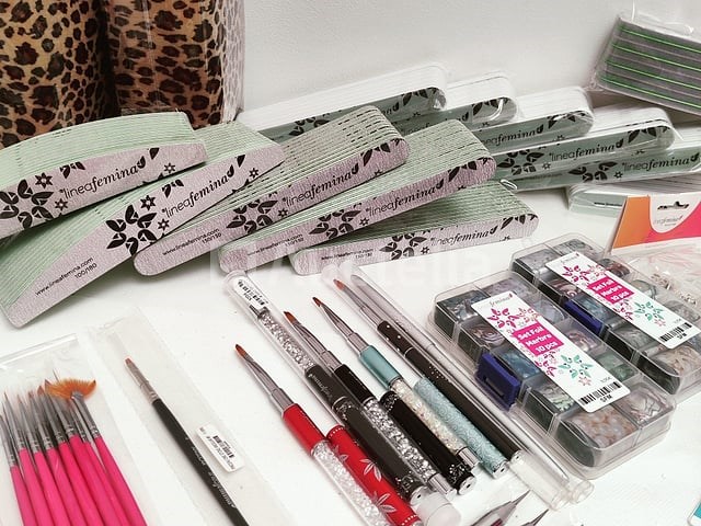 Nagelmateriaal: nail art & uv/led-gels • 409 items • 167 ref. - afbeelding 6 van  19