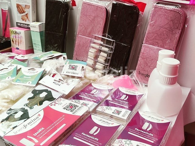 Nagelmateriaal: nail art & uv/led-gels • 409 items • 167 ref. - afbeelding 13 van  19