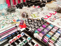 Nagelmateriaal: nail art & uv/led-gels • 409 items • 167 ref. - afbeelding 14 van  19