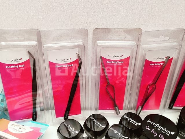 Nagelmateriaal: nail art & uv/led-gels • 409 items • 185 ref. - afbeelding 3 van  20