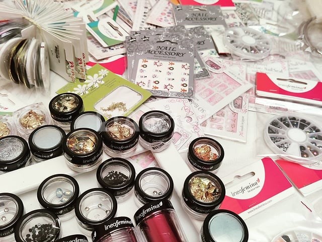 Nagelmateriaal: nail art & uv/led-gels • 409 items • 185 ref. - afbeelding 4 van  20