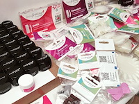 Nagelmateriaal: nail art & uv/led-gels • 409 items • 185 ref. - afbeelding 5 van  20