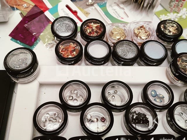 Nagelmateriaal: nail art & uv/led-gels • 409 items • 185 ref. - afbeelding 1 van  20