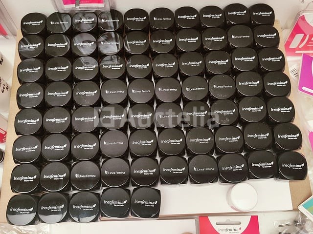 Nagelmateriaal: nail art & uv/led-gels • 409 items • 185 ref. - afbeelding 18 van  20