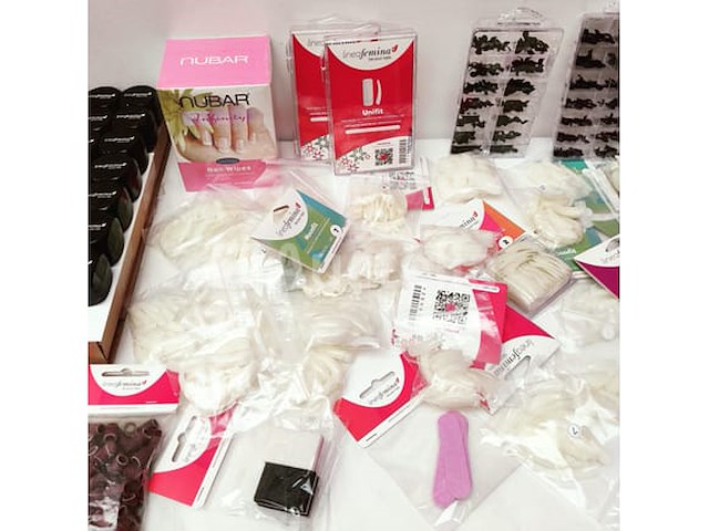 Nagelmateriaal: nail art & uv/led gels • 411 items • 242 ref. - afbeelding 3 van  20