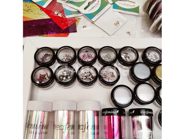 Nagelmateriaal: nail art & uv/led gels • 411 items • 242 ref. - afbeelding 9 van  20