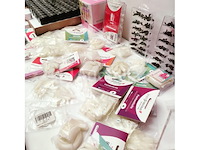 Nagelmateriaal: nail art & uv/led gels • 411 items • 242 ref. - afbeelding 11 van  20