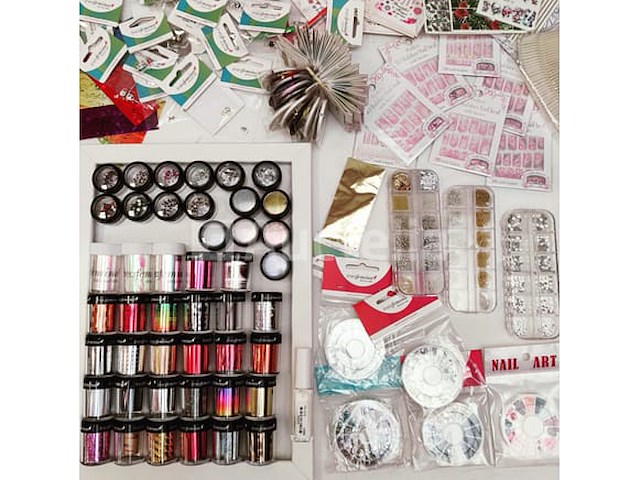 Nagelmateriaal: nail art & uv/led gels • 411 items • 242 ref. - afbeelding 12 van  20