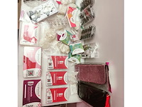 Nagelmateriaal: nail art & uv/led-gels • 418 items • 224 ref. - afbeelding 1 van  21