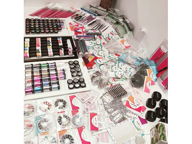 Nagelmateriaal: nail art & uv/led-gels • 418 items • 224 ref. - afbeelding 21 van  21