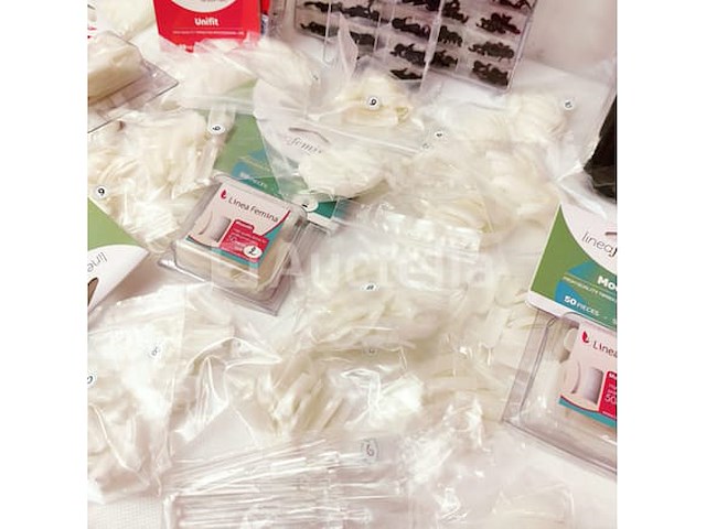 Nagelmateriaal: nail art & uv/led-gels • 419 items • folies - afbeelding 16 van  20