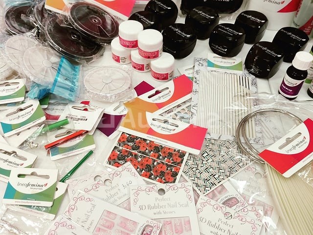 Nagelmateriaal: nail art & uv/led gels • 422 items • folies - afbeelding 8 van  14