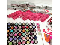 Nagelmateriaal: nail art & uv/led gels • 424 items • 206 ref. - afbeelding 6 van  22