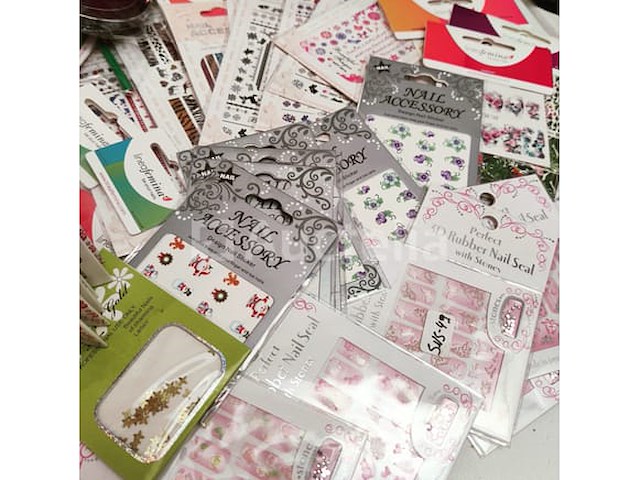 Nagelmateriaal: nail art & uv/led gels • 424 items • 206 ref. - afbeelding 7 van  22