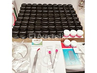 Nagelmateriaal: nail art & uv/led gels • 424 items • 206 ref. - afbeelding 1 van  22