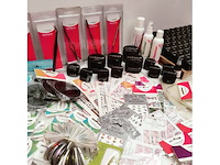 Nagelmateriaal: nail art & uv/led gels • 424 items • 206 ref. - afbeelding 21 van  22
