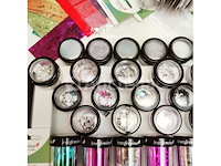Nagelmateriaal: nail art & uv/led gels • 424 items • 206 ref. - afbeelding 22 van  22