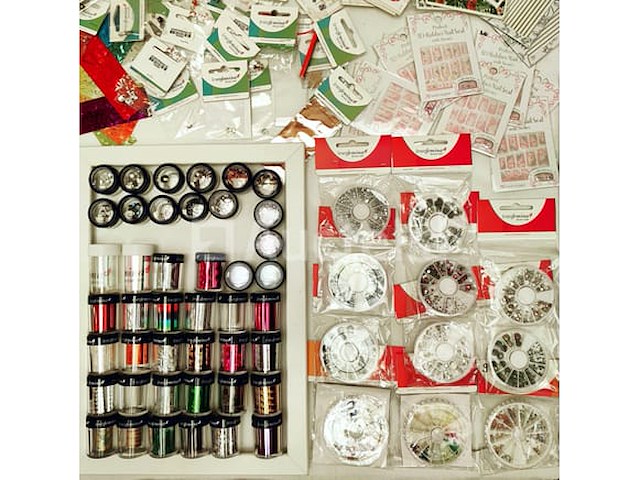 Nagelmateriaal: nail art & uv/led-gels • 424 items • 242 ref. - afbeelding 6 van  17