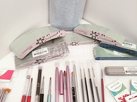 Nagelmateriaal: nail art & uv/led-gels • 427 items • folies - afbeelding 11 van  13