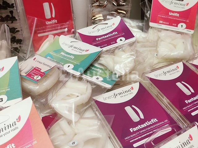 Nagelmateriaal: nail art & uv/led-gels • 432 items • 229 ref. - afbeelding 6 van  25