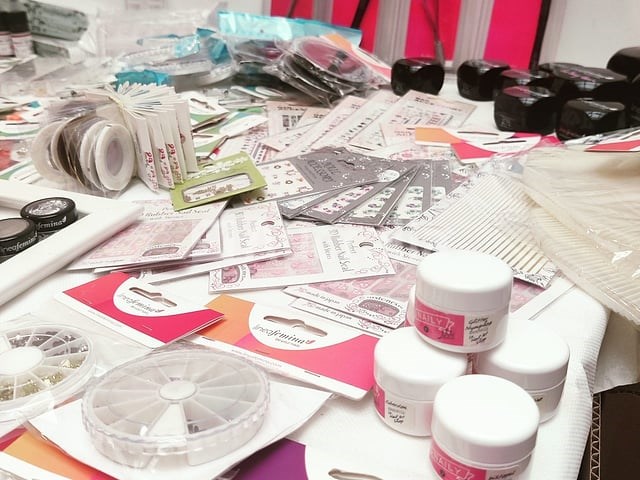 Nagelmateriaal: nail art & uv/led-gels • 432 items • 229 ref. - afbeelding 8 van  25