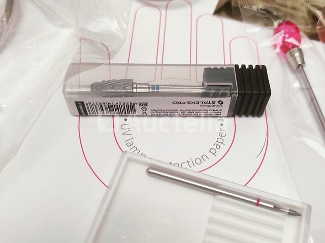 Nagelmateriaal: nail art & uv/led-gels • 432 items • 229 ref. - afbeelding 11 van  25