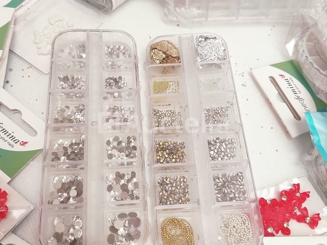 Nagelmateriaal: nail art & uv/led-gels • 432 items • 229 ref. - afbeelding 15 van  25