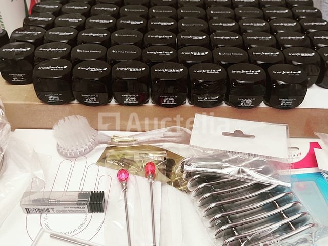 Nagelmateriaal: nail art & uv/led-gels • 432 items • 229 ref. - afbeelding 16 van  25
