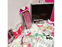 Nagelmateriaal: nail art & uv/led-gels • 435 items • 233 ref. - afbeelding 2 van  7