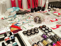 Nagelmateriaal: nail art & uv/led-gels • 435 items • 237 ref. - afbeelding 7 van  15