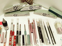 Nagelmateriaal: nail art & uv/led-gels • 435 items • 237 ref. - afbeelding 8 van  15