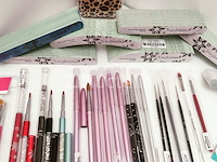 Nagelmateriaal: nail art & uv/led-gels • 437 items • folies - afbeelding 17 van  17
