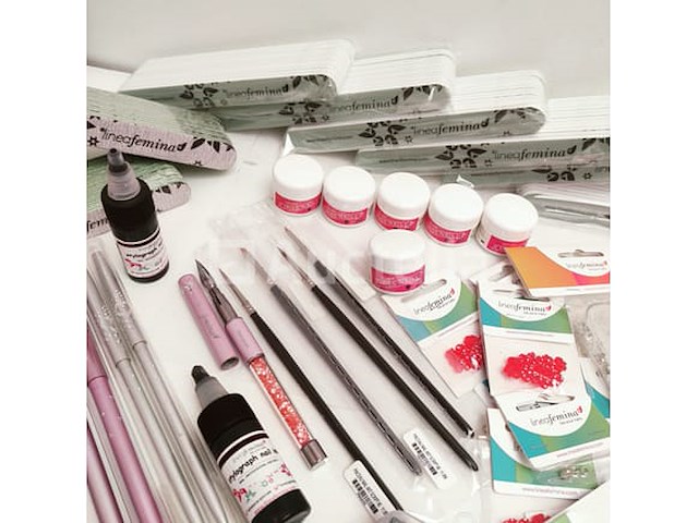 Nagelmateriaal: nail art & uv/led-gels • 446 items • folies - afbeelding 6 van  22