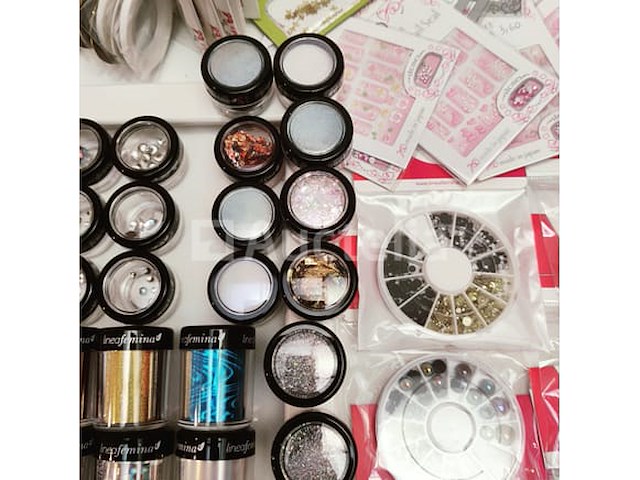 Nagelmateriaal: nail art & uv/led-gels • 446 items • folies - afbeelding 18 van  22