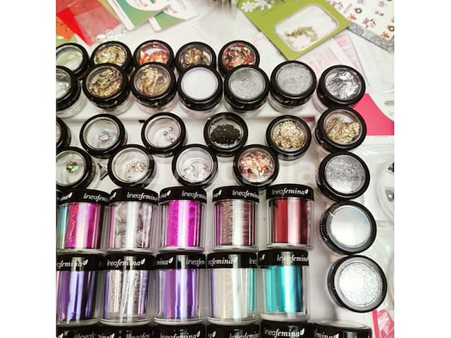 Nagelmateriaal: nail art & uv/led-gels • 449 items • folies - afbeelding 17 van  18