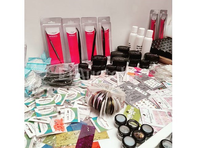 Nagelmateriaal: nail art & uv/led-gels • 450 items • folies - afbeelding 6 van  18