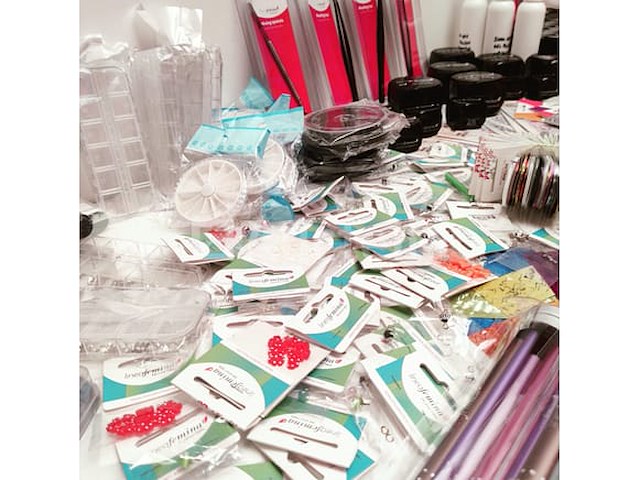 Nagelmateriaal: nail art & uv/led-gels • 450 items • folies - afbeelding 8 van  18