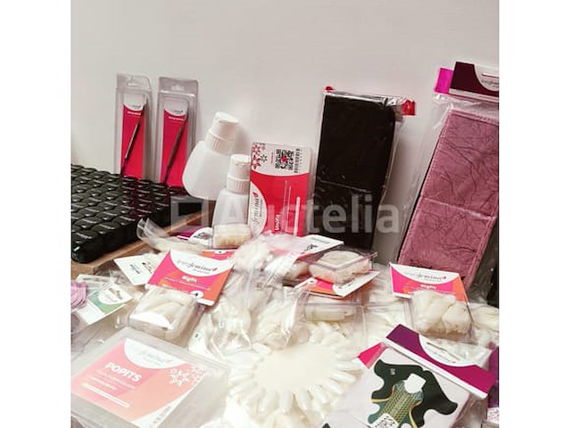Nagelmateriaal: nail art & uv/led-gels • 450 items • folies - afbeelding 1 van  18