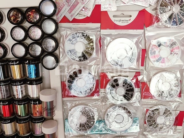 Nagelmateriaal: nail art & uv/led-gels • 488 items • folies - afbeelding 18 van  24
