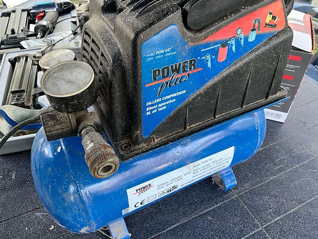 Nagelpistool (4)+ compressor (functioneel) - afbeelding 6 van  6